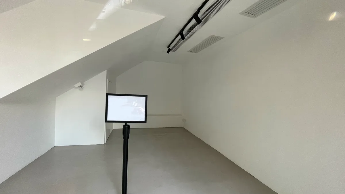 Retail Space in Sheung Wan – Ideal for Takeaway or Coffee, 26 sqm, retail activation, pop-up rental in Hong Kong