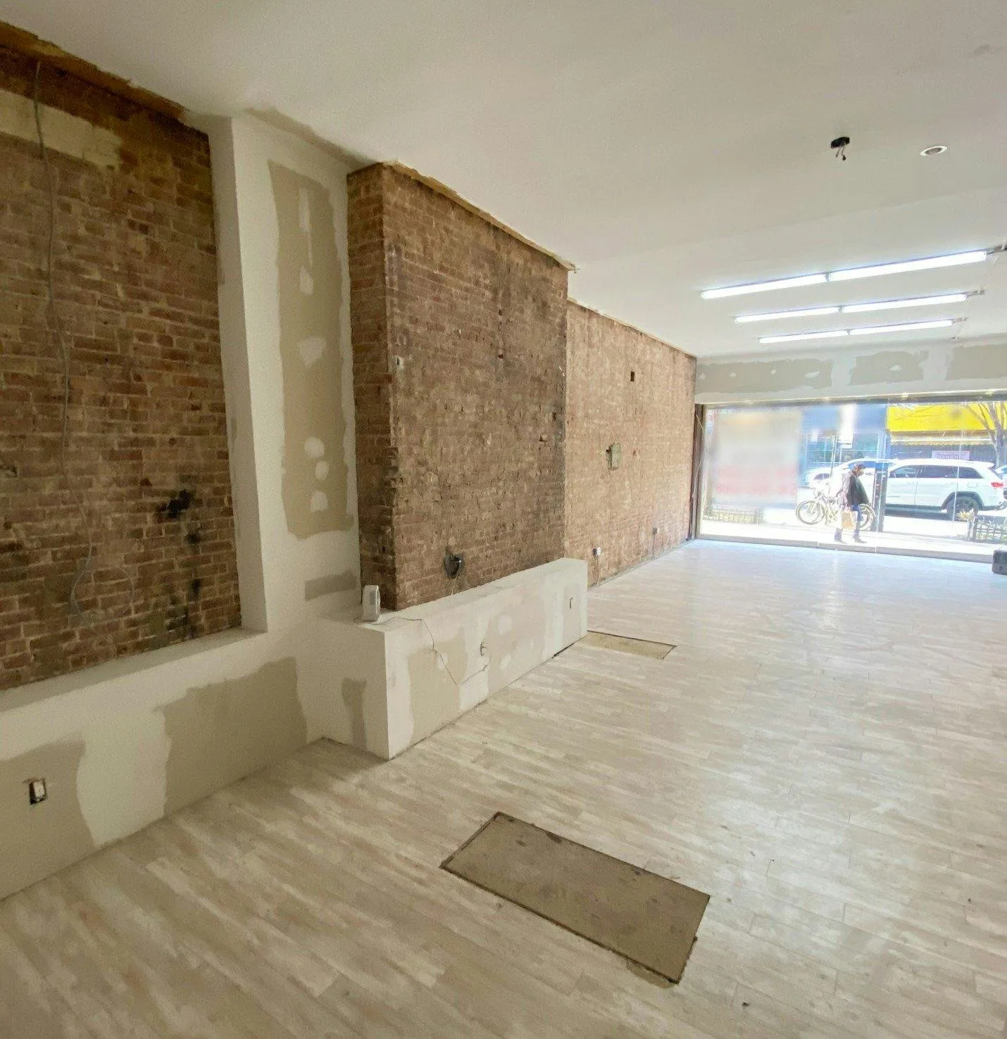Retail Space on Columbus Avenue, Upper West Side