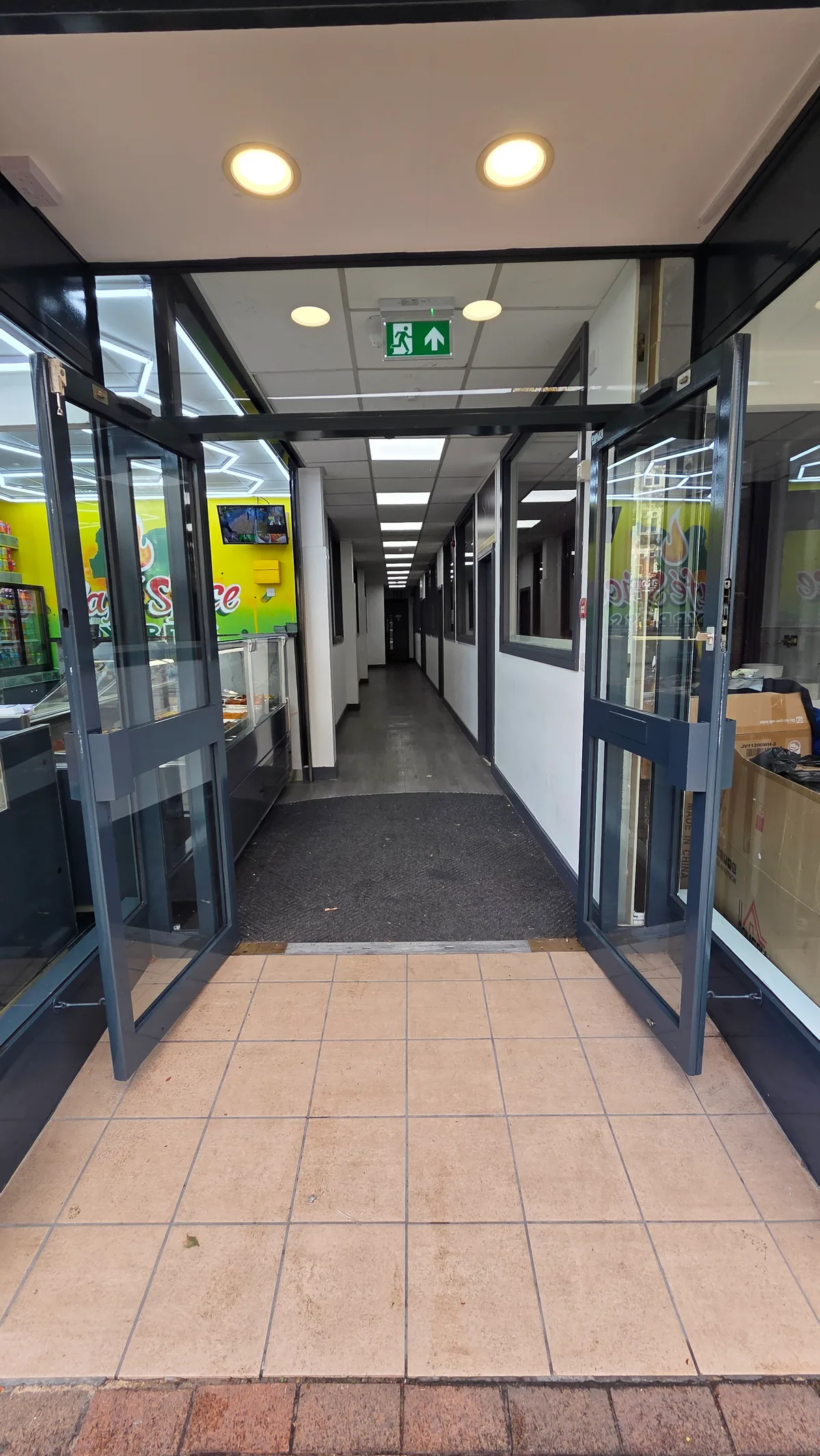 Retail Units Available at Catford Indoor Market, 16 sqm, pop up store in Greater London, second interior view