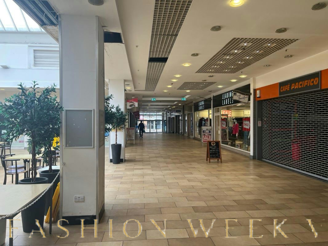 Retail Units Available in Kidderminster Shopping Centre, 1486 sqm, retail activation, pop-up rental in Worcestershire, secon…