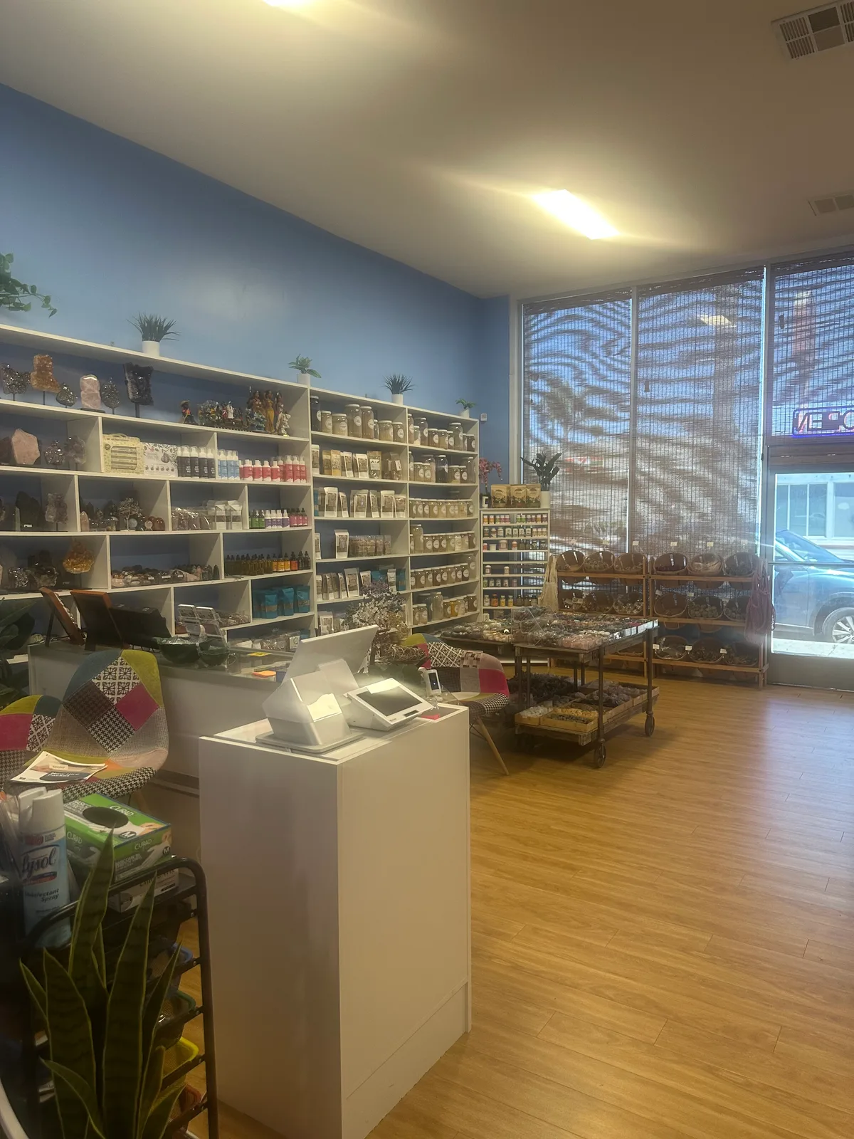 Room and Retail Space Available for Rent, 158 sqm, retail activation, pop-up rental in Inglewood, interior view