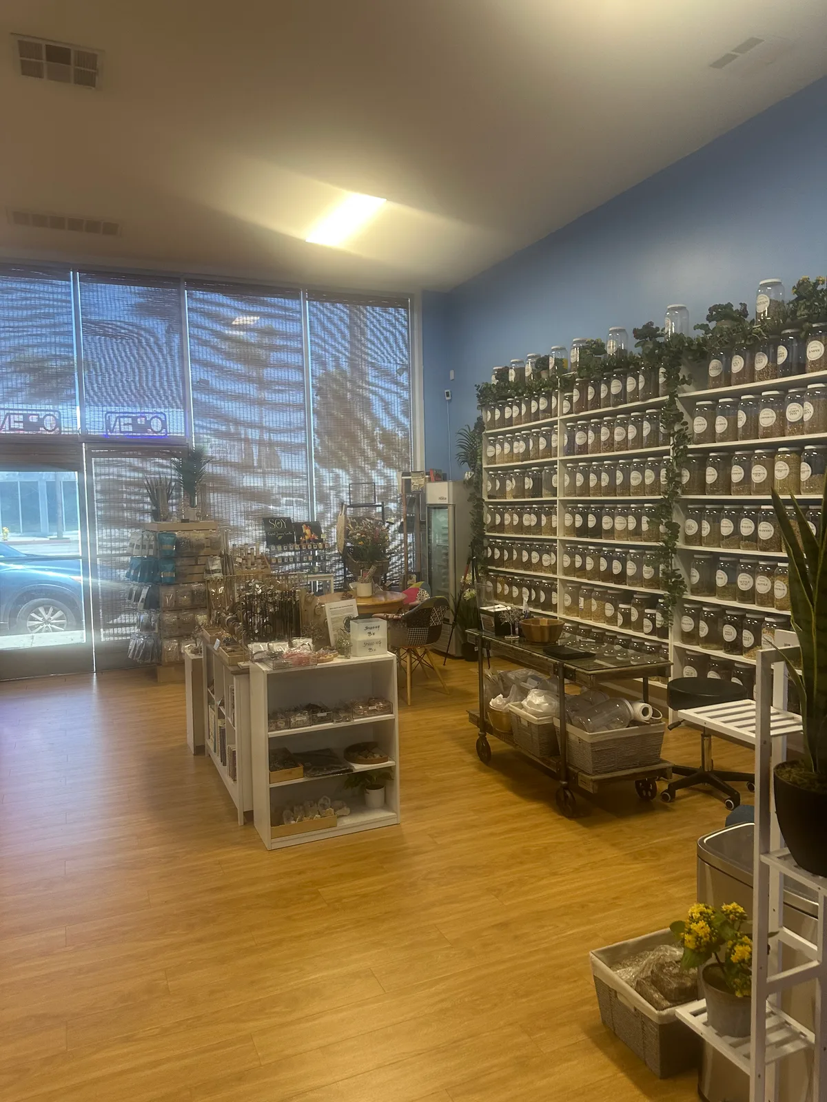 Room and Retail Space Available for Rent, 158 sqm, retail activation, pop-up rental in Inglewood, second interior view