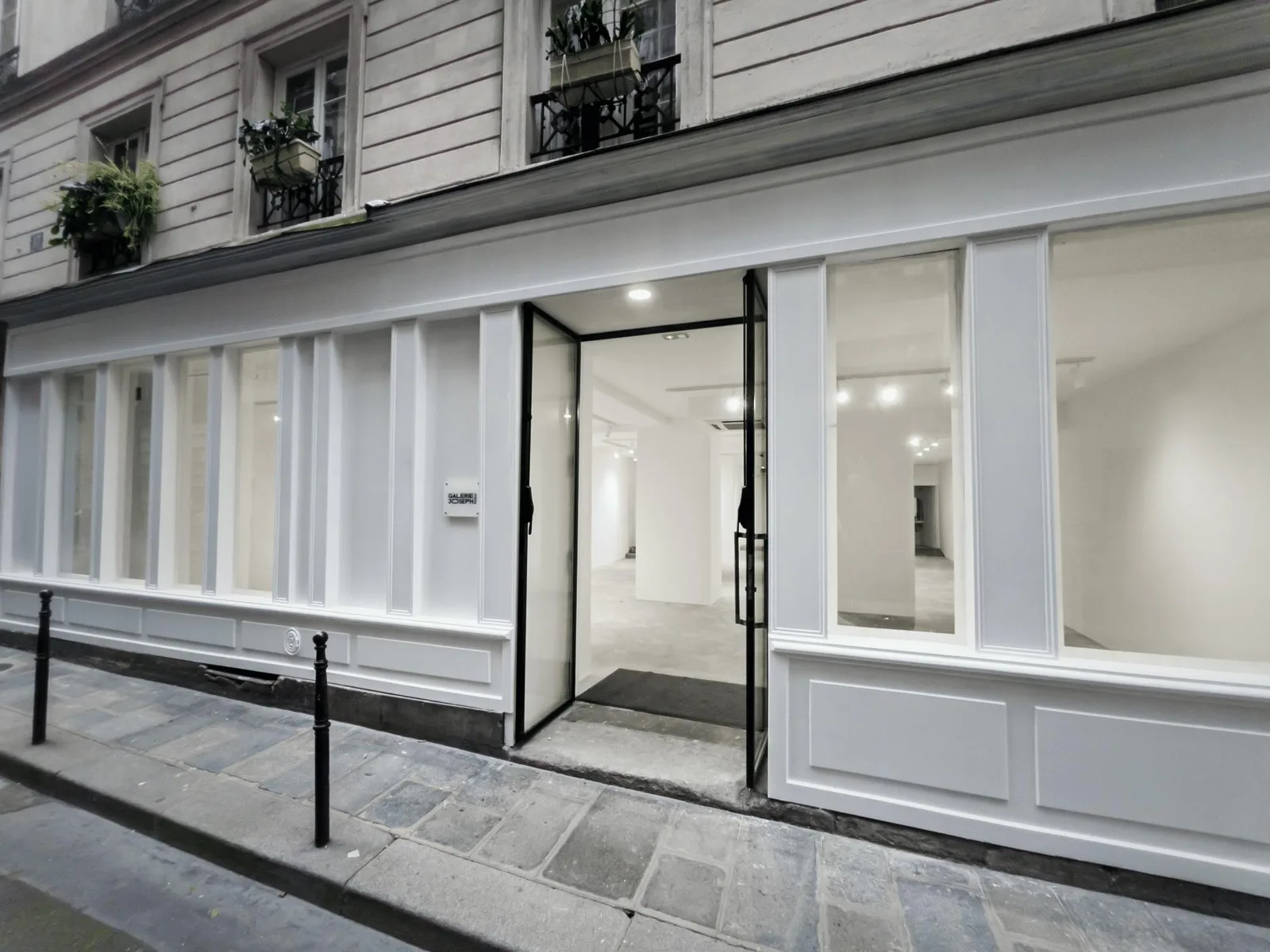 Rue Chapon Showroom in Le Marais, Paris — 2