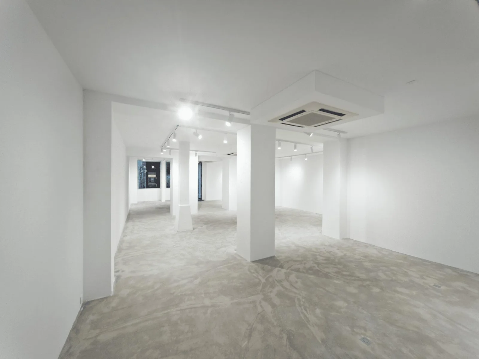 Rue Chapon Showroom in Le Marais, Paris — 5