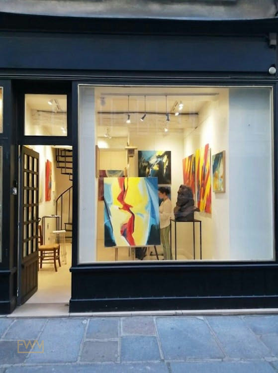 Rue de Bourgogne Pop Up Boutique in Paris, 35 sqm, pop up store
