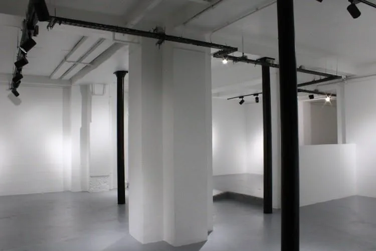 Rue Neuve Popincourt Showroom and Studio in Paris