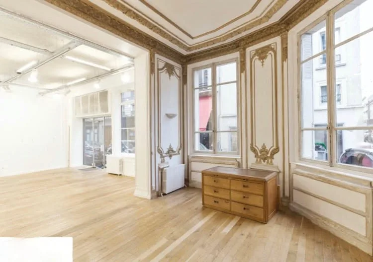 Rue Petites Ecuries Paris Pop Up Boutique — 2