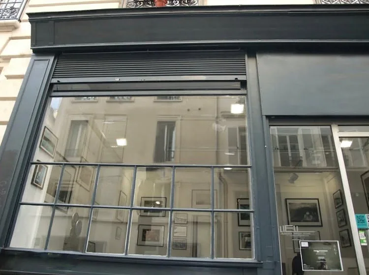 Rue Petites Ecuries Paris Pop Up Boutique — 4