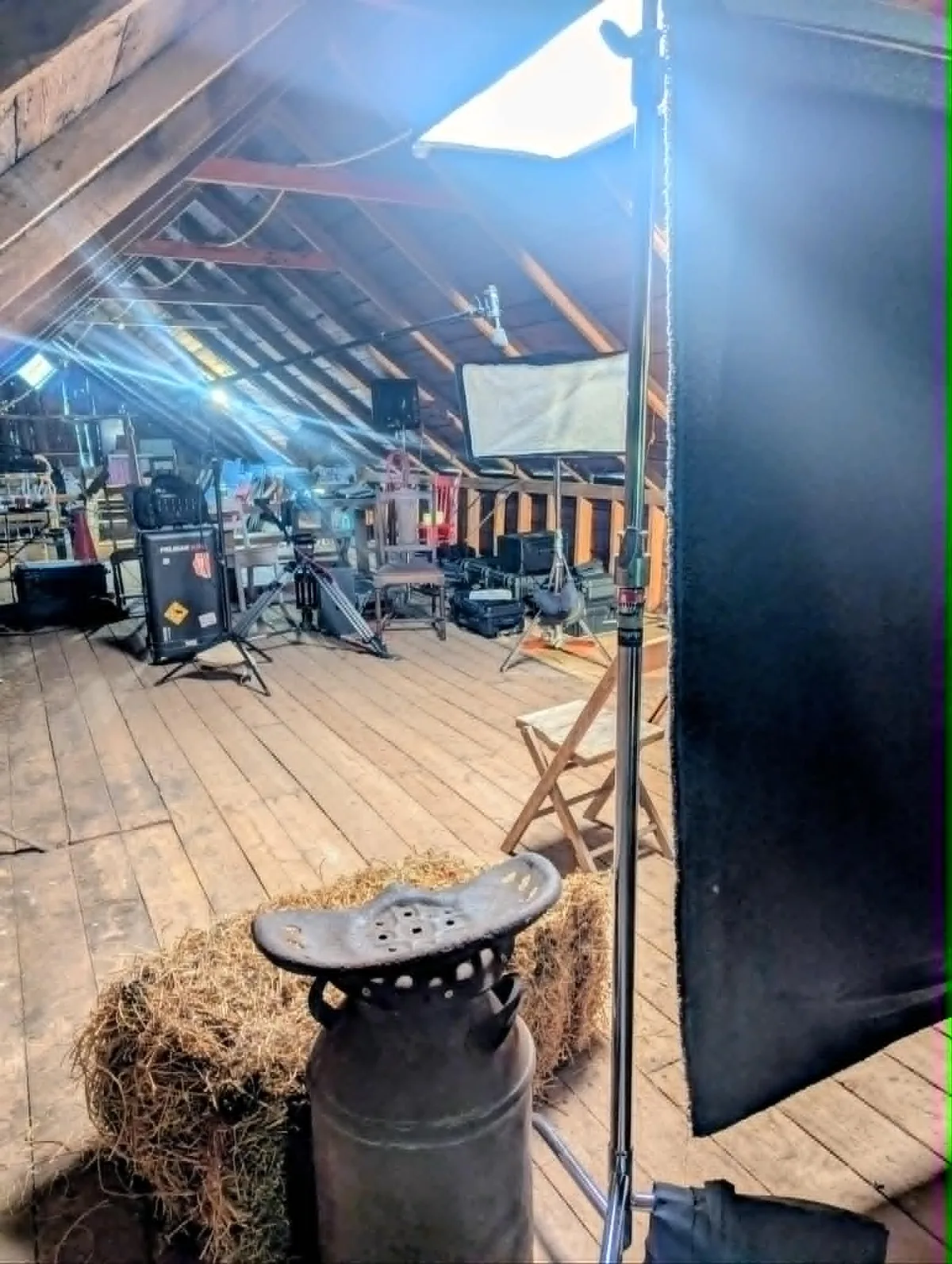 Rustic Barn Loft for Photography and Film Productions, 112 sqm, photo shoot, pop-up rental in Hinchinbrooke