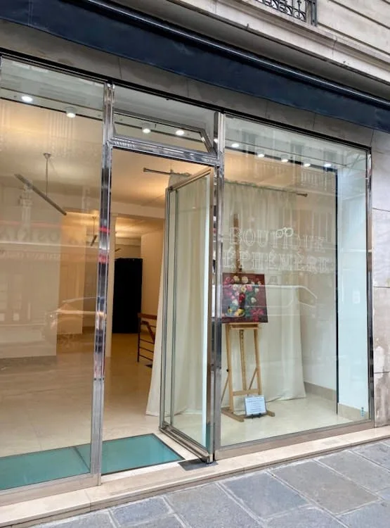 Saint-Honoré Pop Up Boutique - 1er Arrondissement — 2