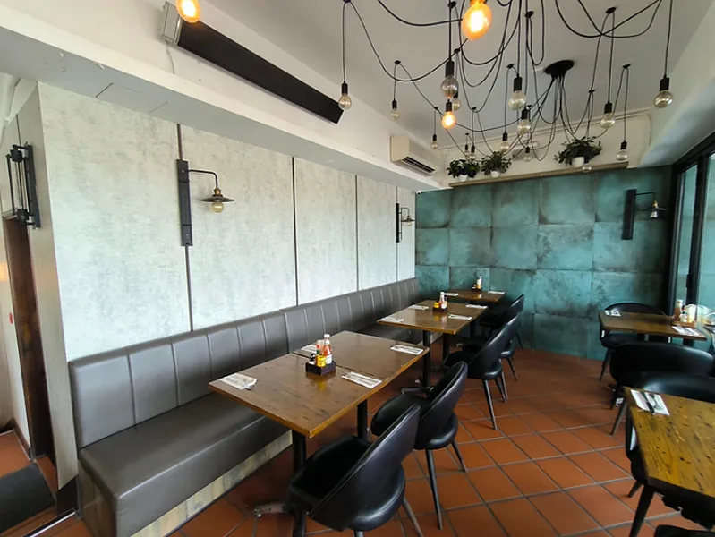 Sea View Restaurant Space with Licenses in Sai Kung, 161 sqm, private event, pop-up rental in Hong Kong, second interior view