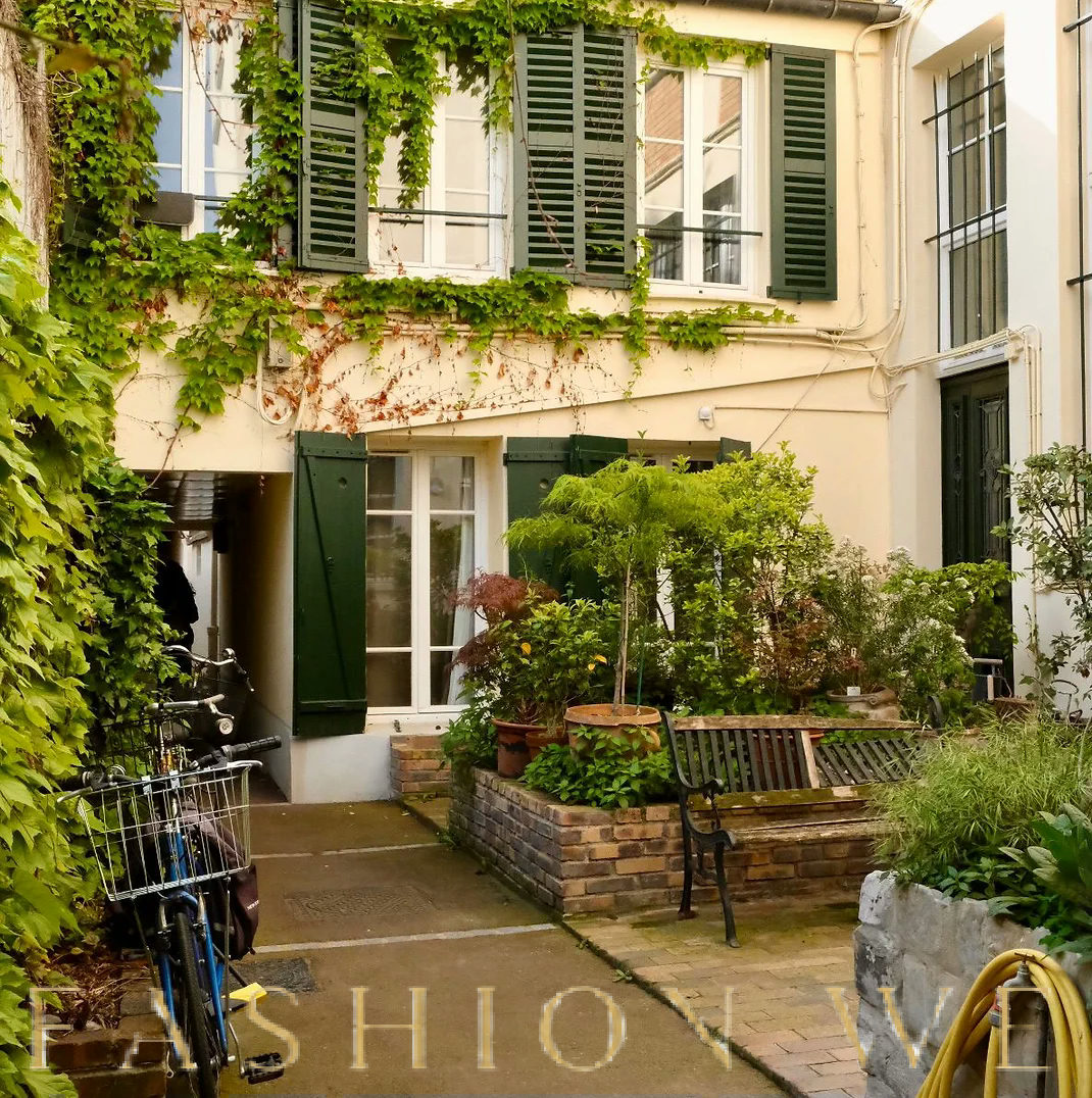 Seminar House in the Heart of Paris, 126 sqm, showroom presentation, pop-up rental, interior view