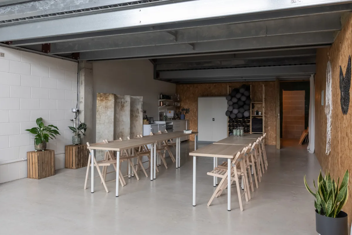 Serene East London Wellness Studio for Diverse Uses, 232 sqm, workshop, pop-up rental in Greater London, third interior view