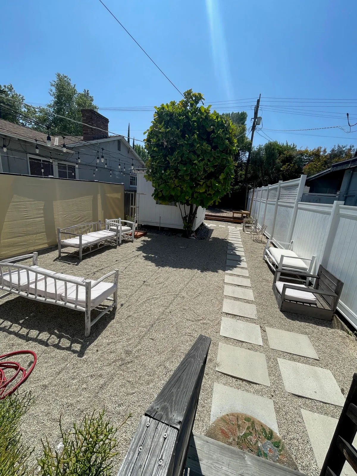 Serene Garden Space with Inviting Outdoor Deck, 167 sqm, product launch, pop-up rental in Los Angeles, interior view