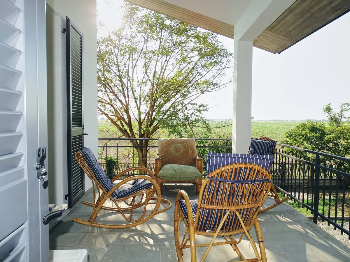 Serene Villa Near Milan with Spacious Garden, 280 sqm, showroom presentation, pop-up rental in Gerenzago, additional interio…