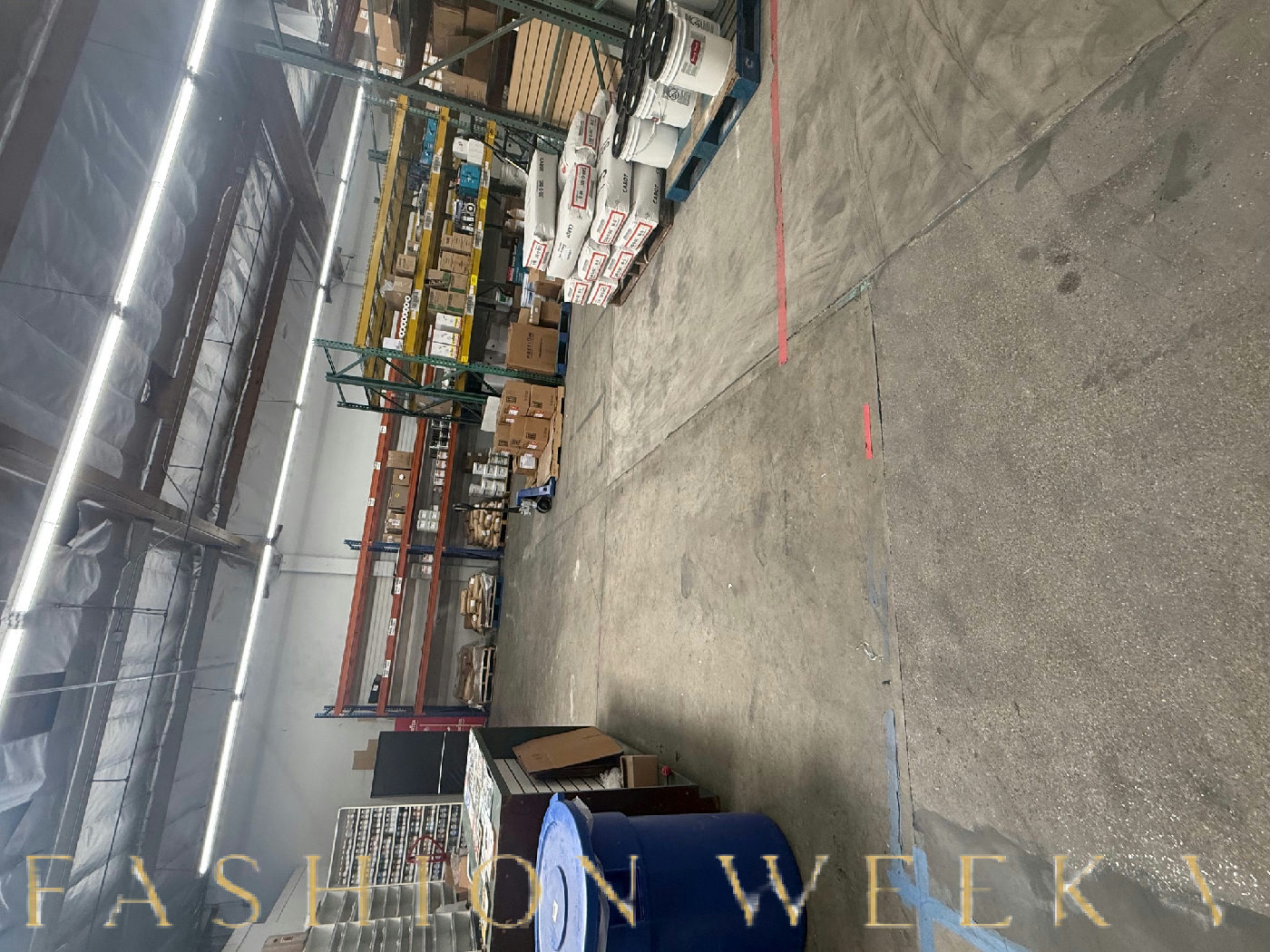 Shared Warehouse Space with Pallet Racks, 186 sqm, pop-up rental in Los Angeles, third interior view