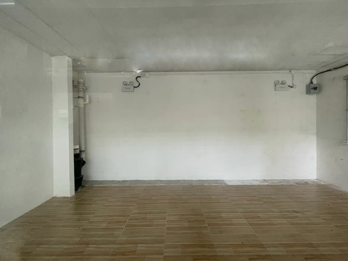 Shop for Rent in Kowloon Bay Residential Area, 37 sqm, pop up store in Hong Kong, third interior view