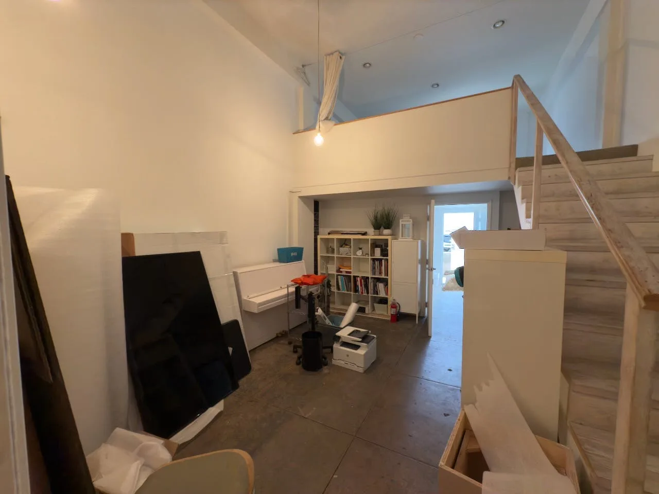 SHOW Sound Studio and Lounge in Los Angeles — 5