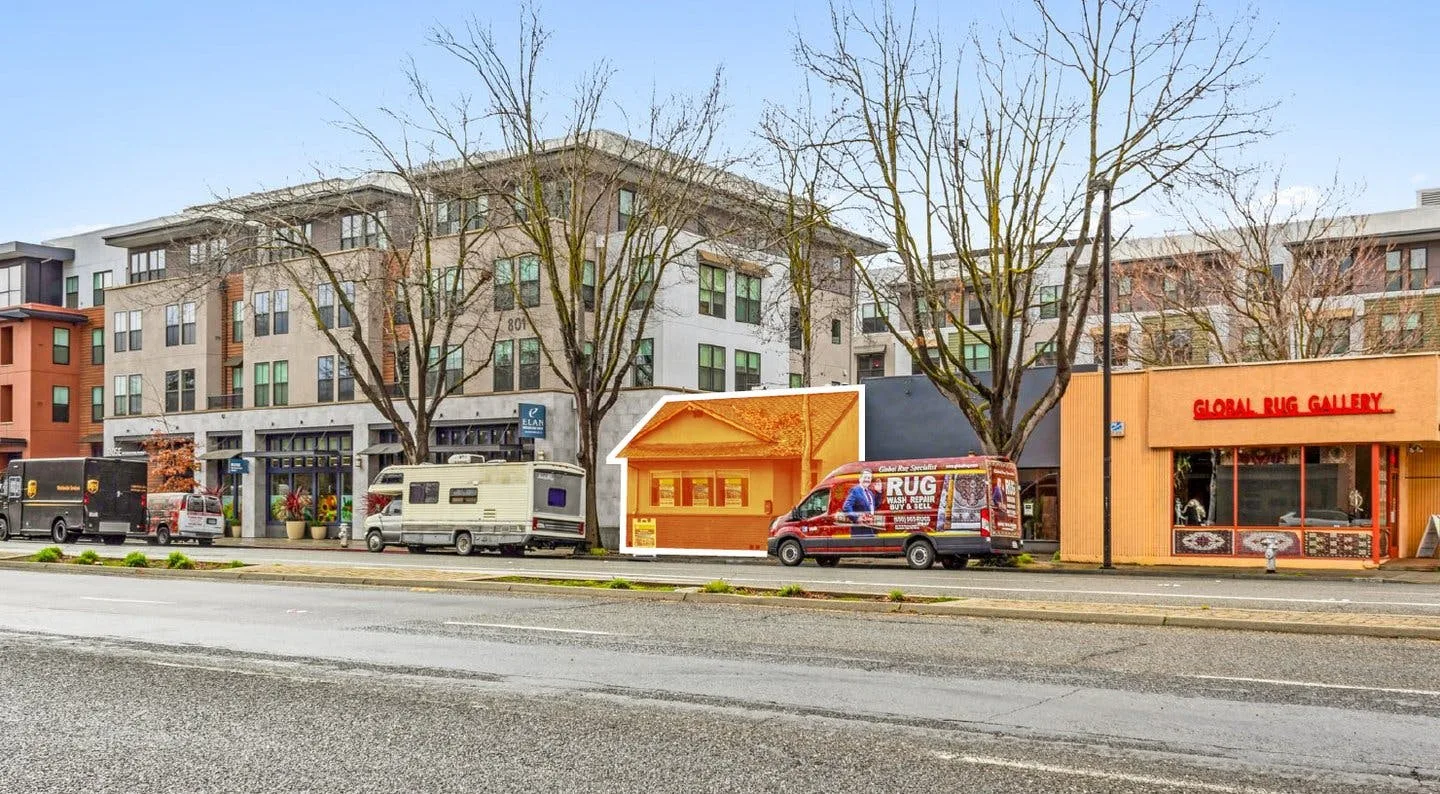 Showroom and Creative Space on West El Camino Real, Mountain View