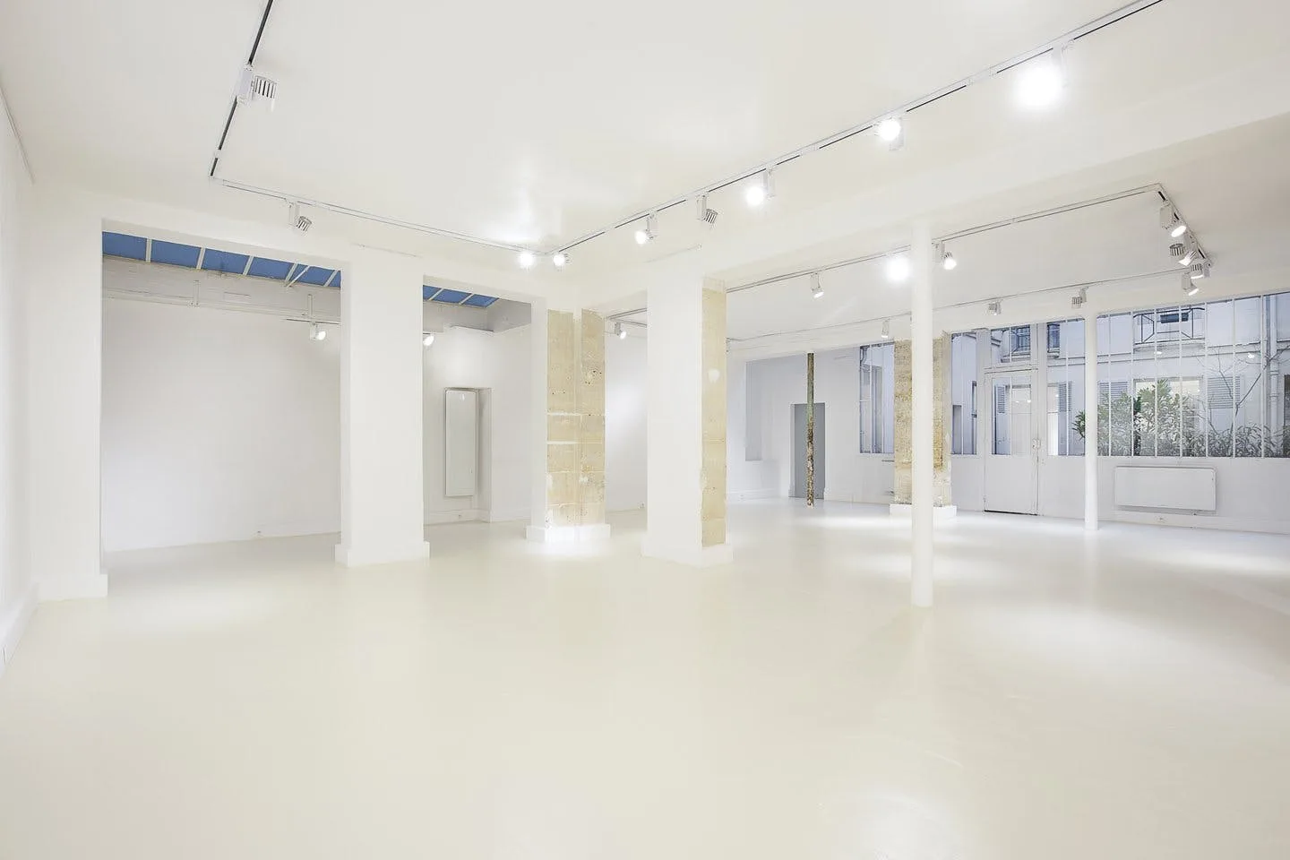 Showroom and Event Space on Rue Portefoin, Le Marais