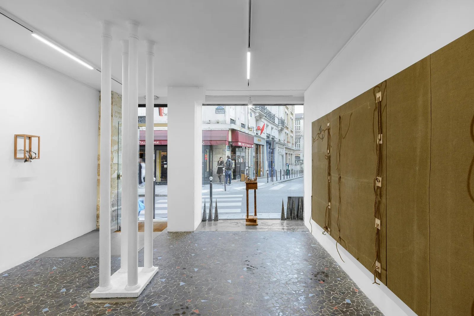 Showroom and Gallery on Rue Dauphine, Saint-Germain-des-Près — 2