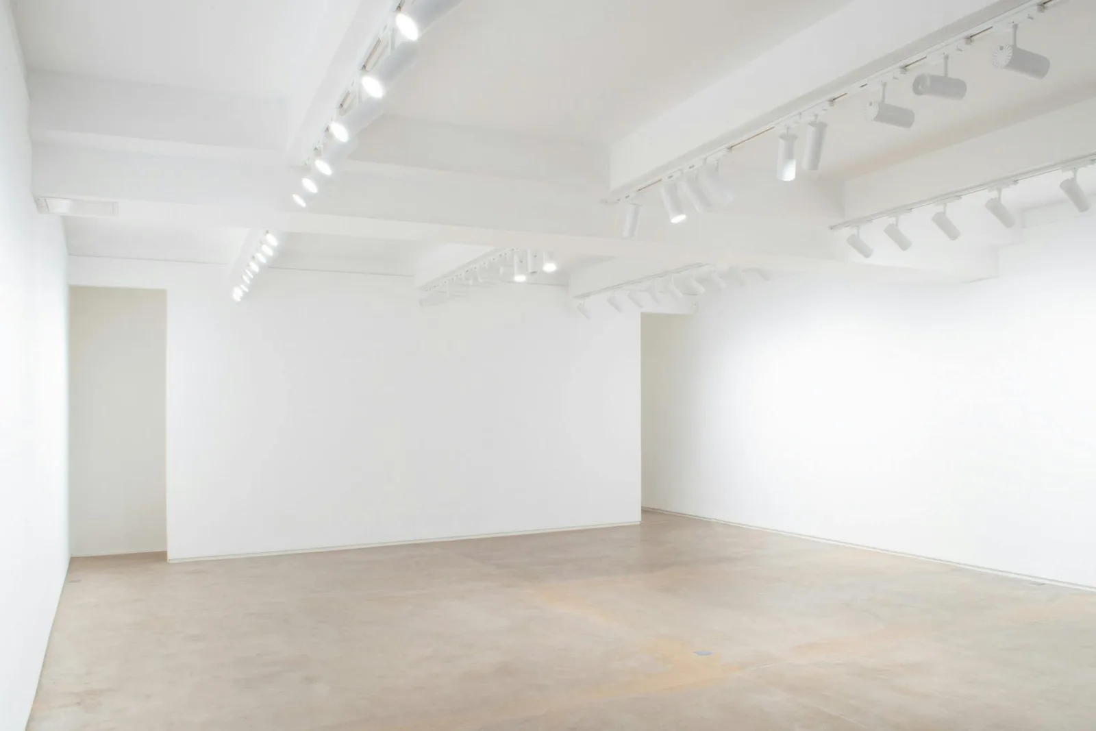 Showroom on Rue des Tournelles, Paris