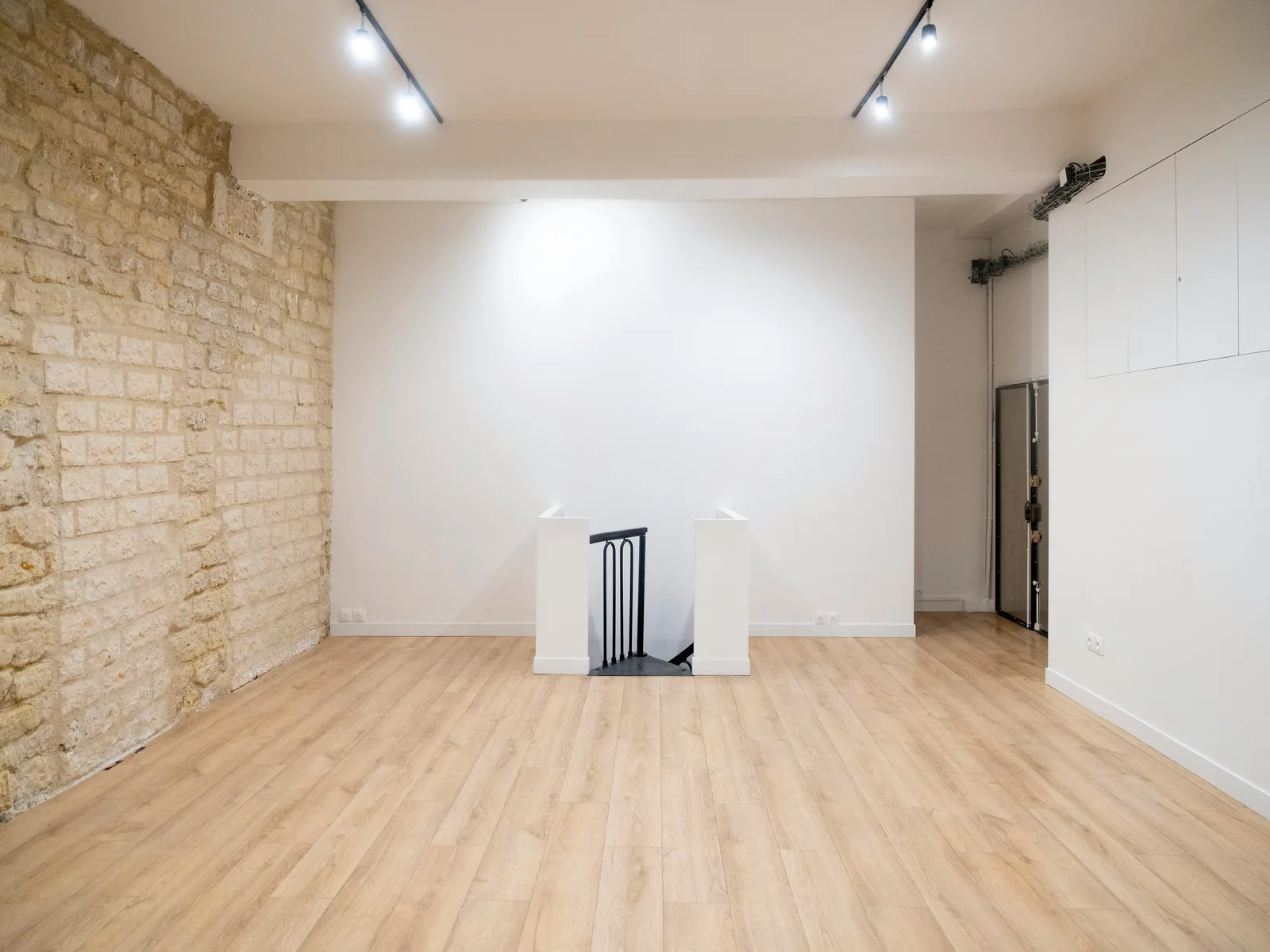 Showroom Palestro near Marais and Palais Royal — 3
