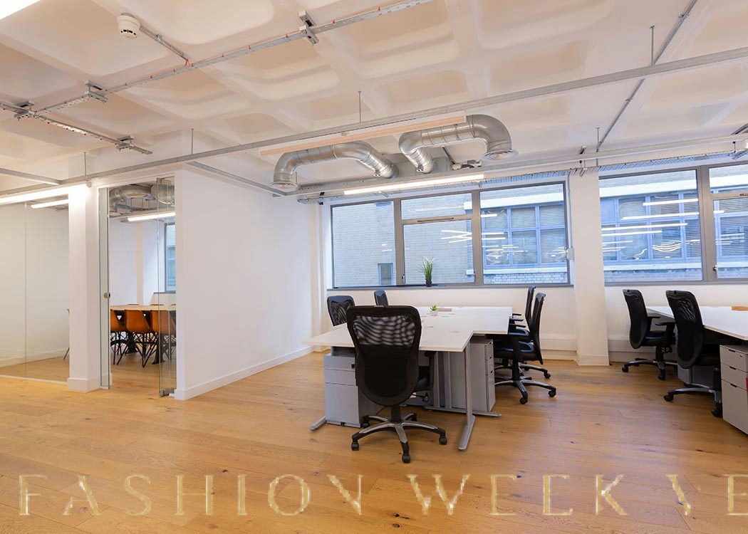Sixties-Retro Converted Warehouse with Serviced Offices, 19 sqm, networking event, pop-up rental in Portland, additional int…