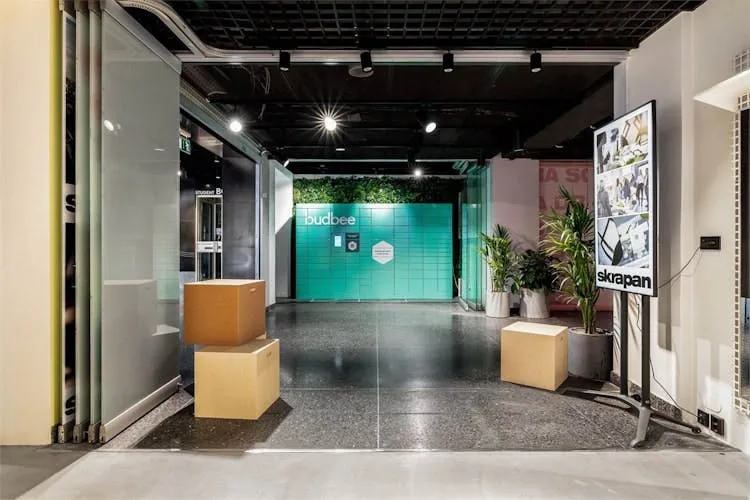 Skrapan - Gallery Pop-Up Space in Stockholm — 3