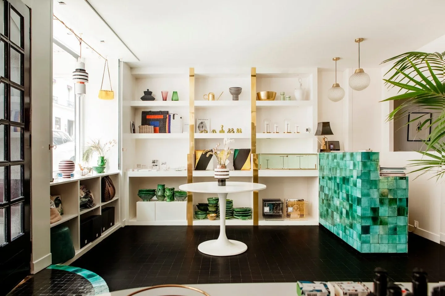 Sophisticated Boutique in the South Pigalle Neighborhood — 3