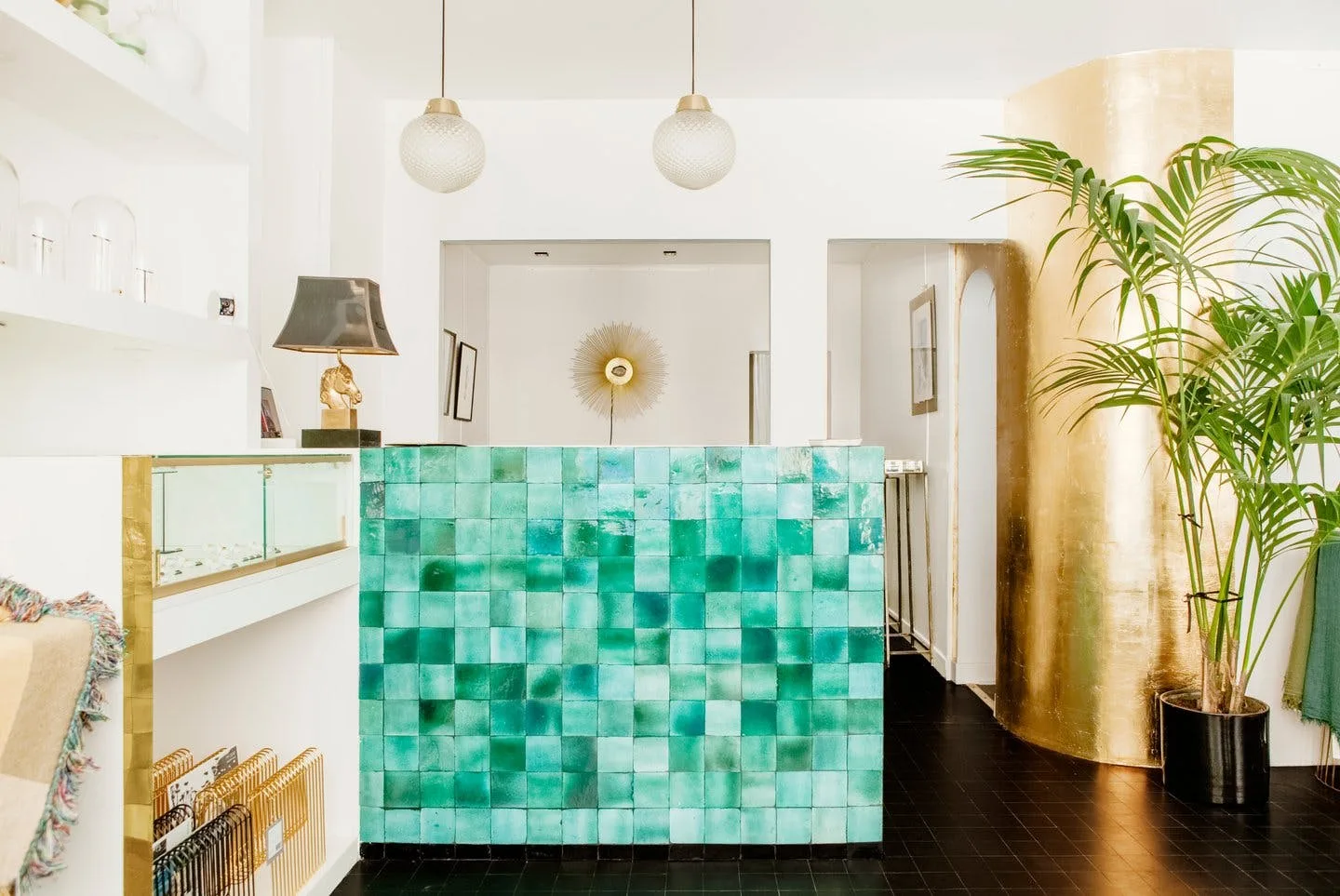 Sophisticated Boutique in the South Pigalle Neighborhood — 4