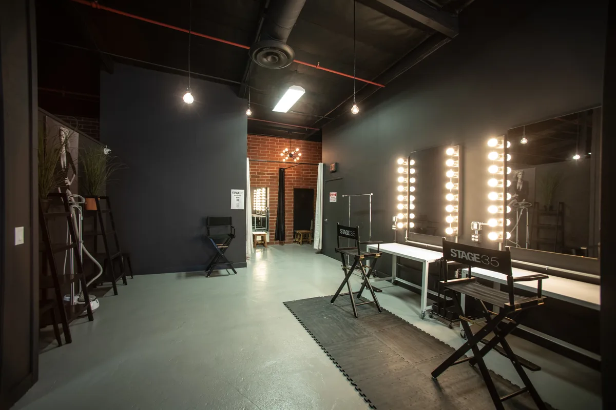Spacious 3600 Sq Ft Studio in Media District, 335 sqm, photo shoot, pop-up rental in Los Angeles, additional interior view