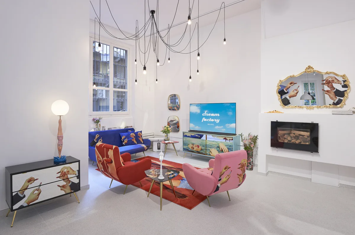 Spacious and Modern Showroom in Moscova, 170 sqm, showroom presentation, pop-up rental in Milano, third interior view