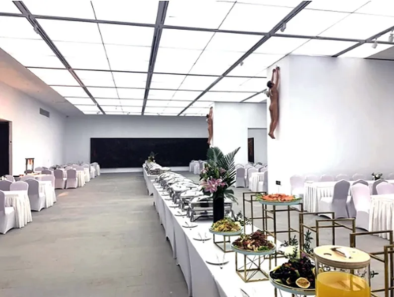 Spacious Art Hall Available for Diverse Events in Shanghai, 467 sqm, art exhibition, pop-up rental, second interior view