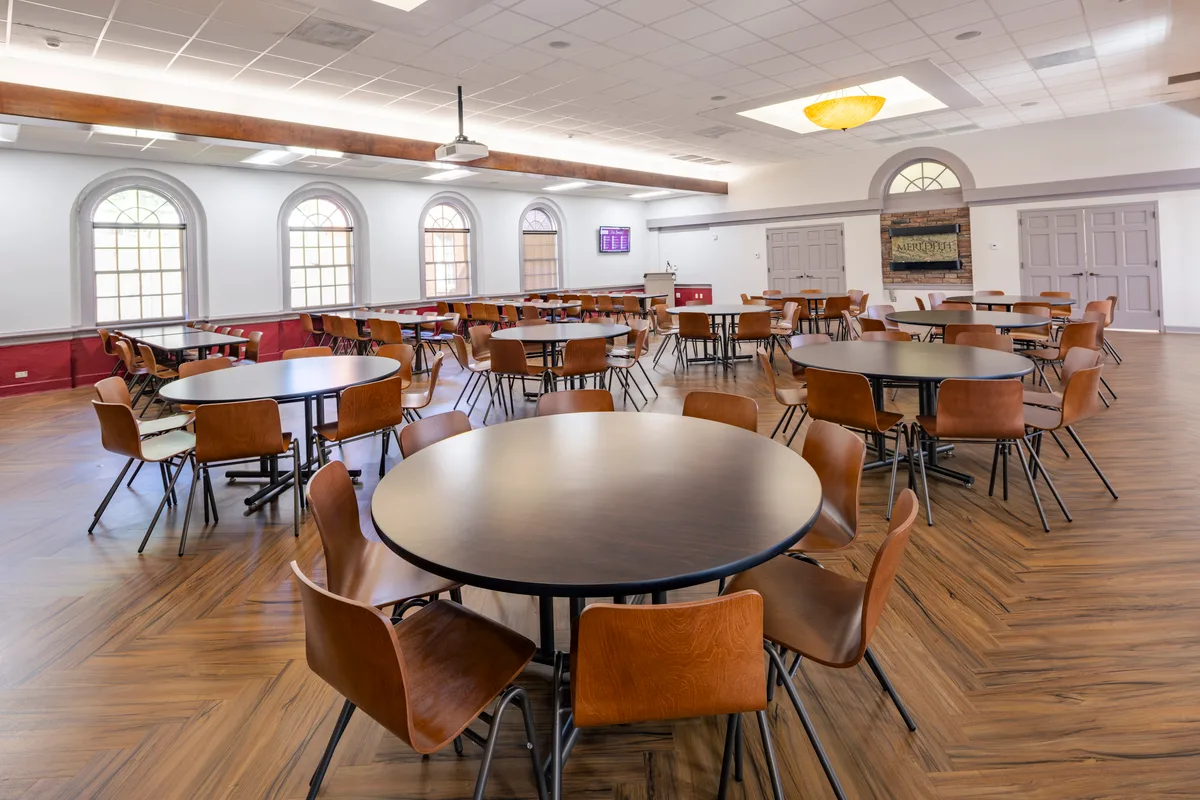 Spacious Banquet Hall for Versatile Events, 325 sqm, private event, pop-up rental in Raleigh, interior view