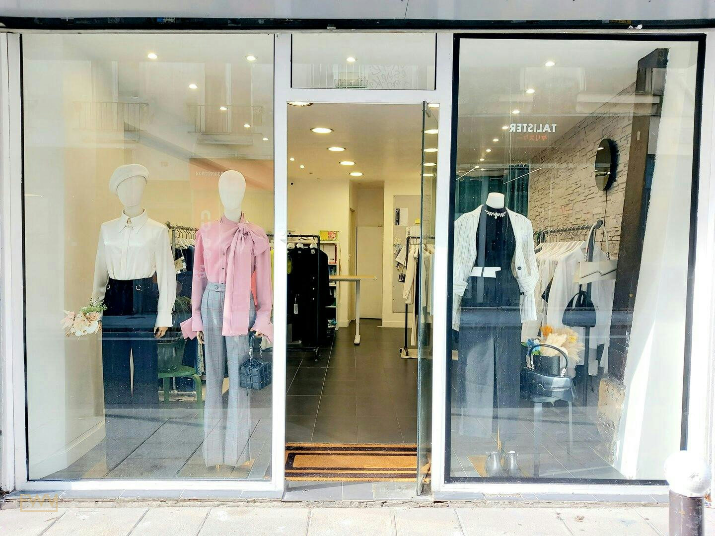 Spacious Commercial Boutique in Paris 2nd Arrondissement, 56 sqm, pop up store