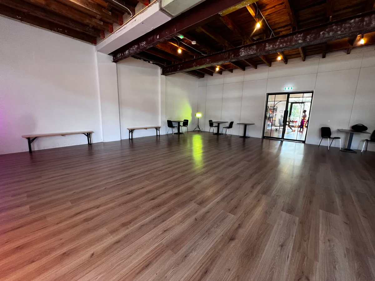 Spacious Event Venue for Rent in Amsterdam, 400 sqm, retail activation, pop-up rental