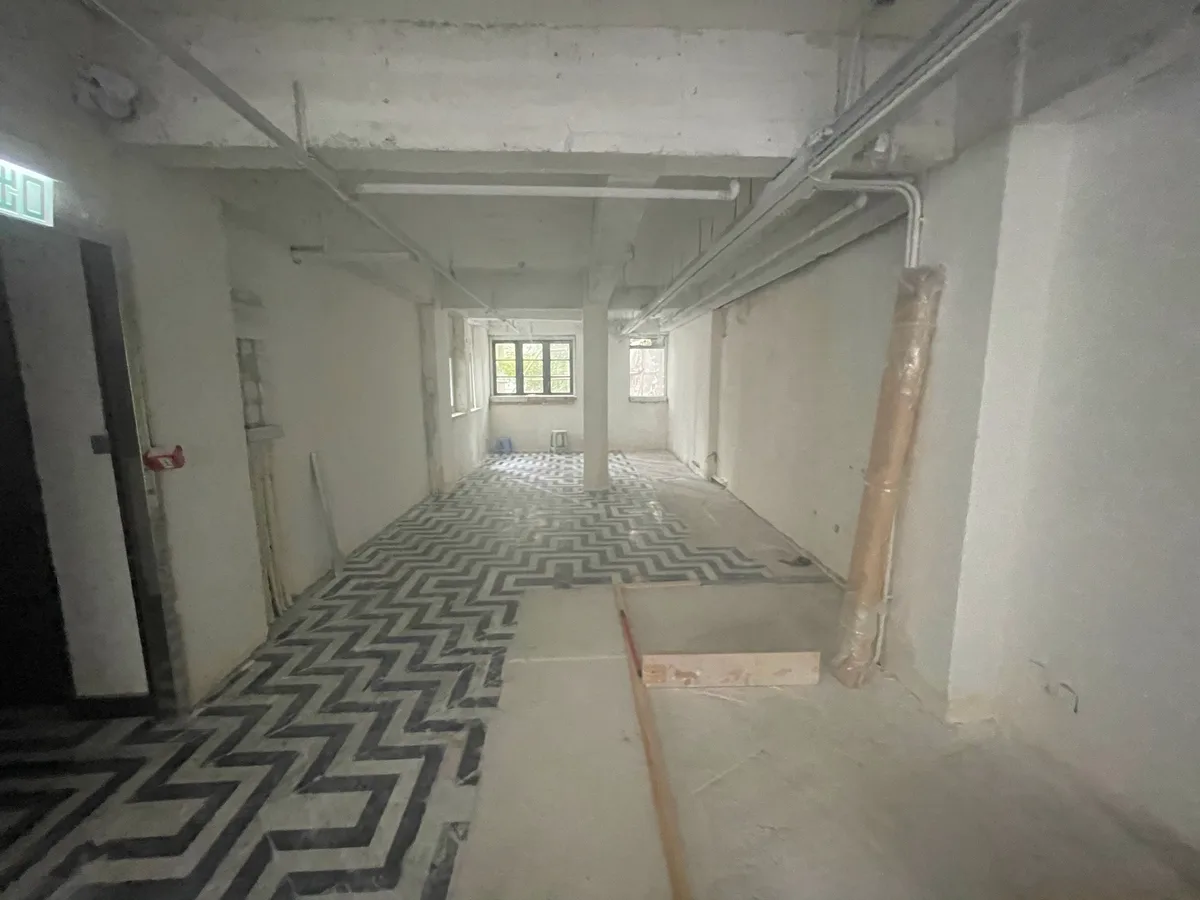 Spacious First-Floor Unit on Prominent Central Street, 279 sqm, retail activation, pop-up rental in Hong Kong, second interi…