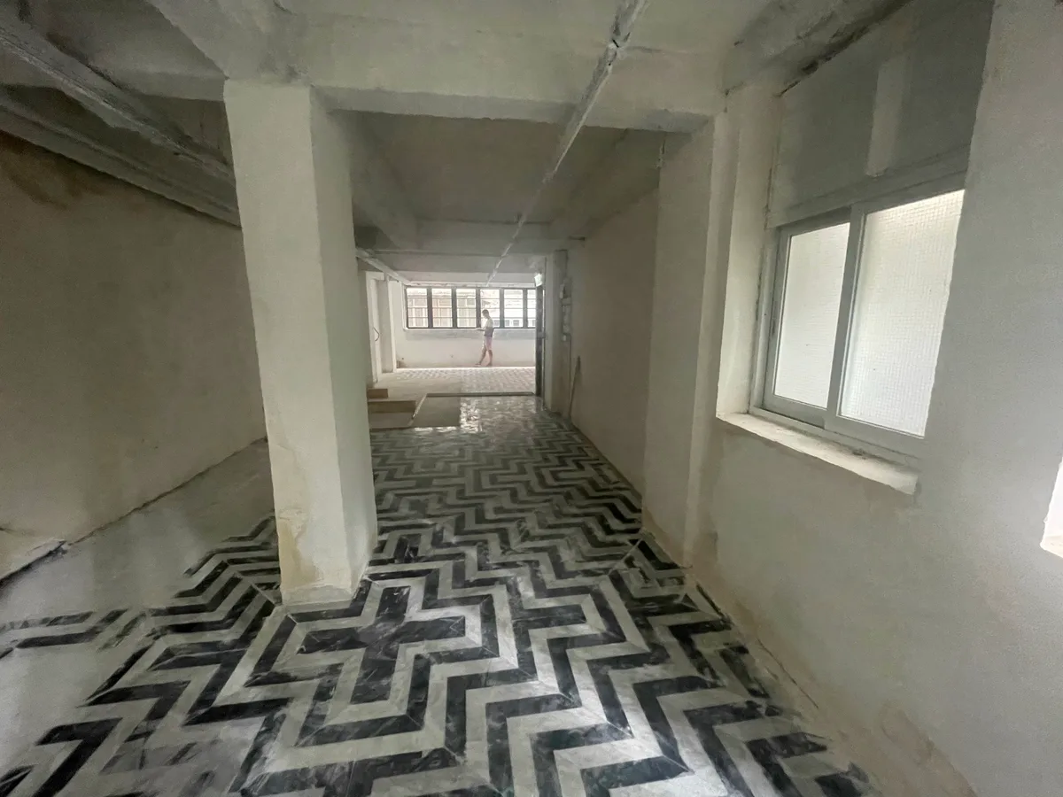 Spacious First-Floor Unit on Prominent Central Street, 279 sqm, retail activation, pop-up rental in Hong Kong, third interio…