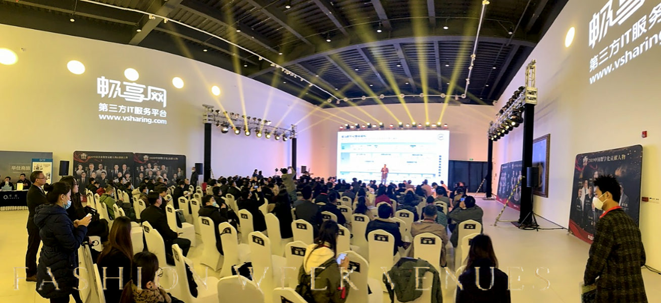 Spacious High Hall for Events in Shanghai, 482 sqm, retail activation, pop-up rental, third interior view