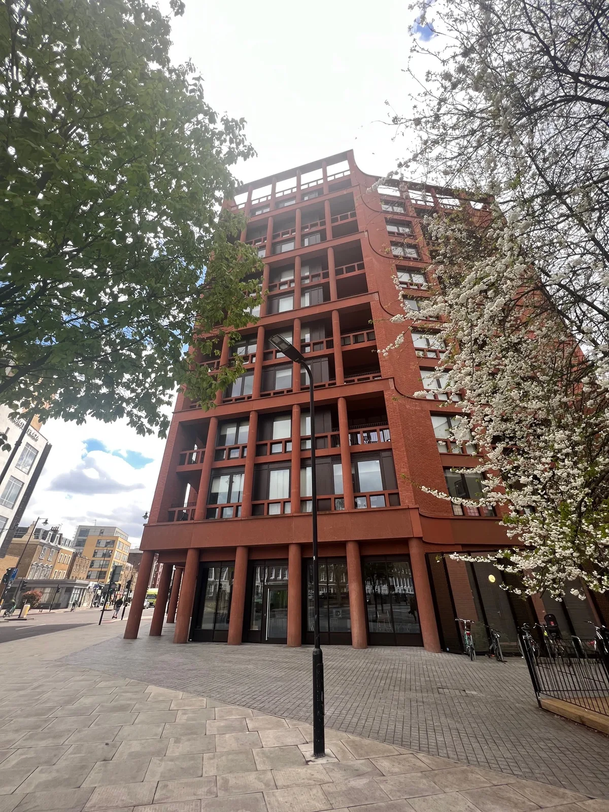 Spacious Industrial Venue with Courtyard on Kingsland Road, 260 sqm, pop up store in Greater London, interior view