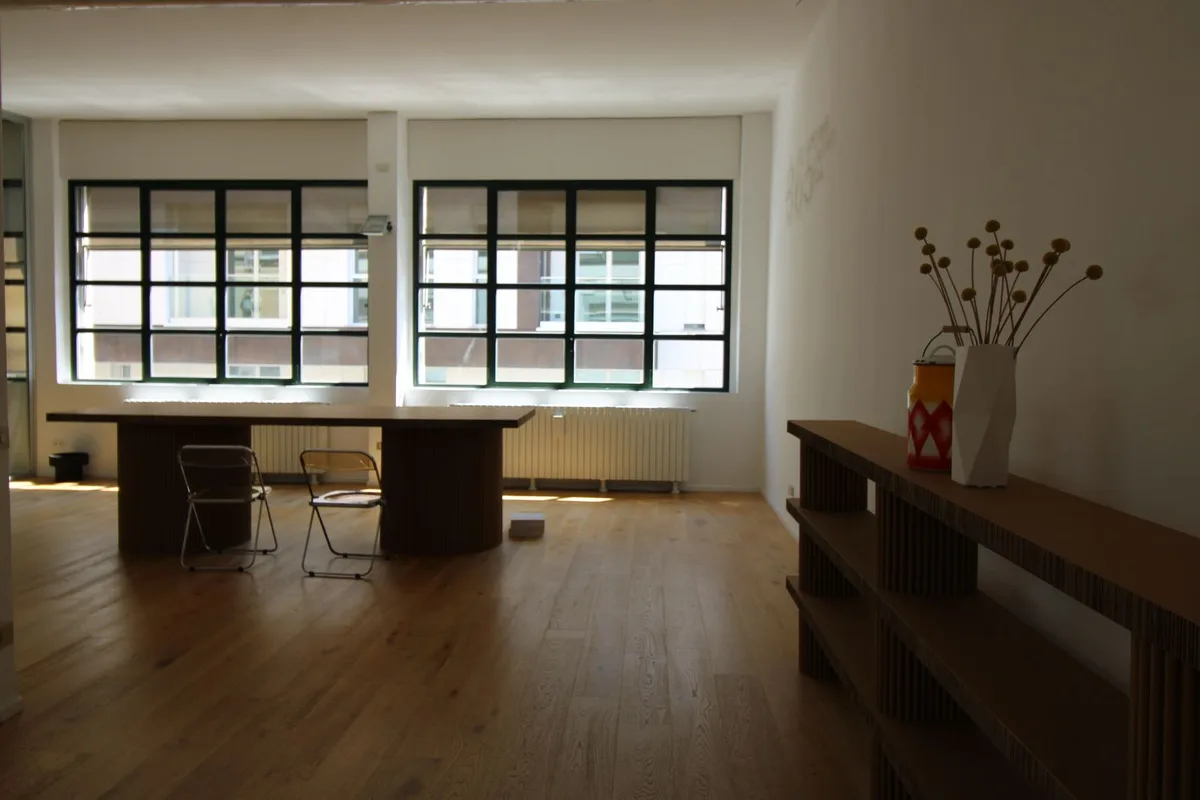 Spacious Loft with Large Terrace in Isola Neighborhood, 125 sqm, showroom presentation, pop-up rental in Milano, third inter…