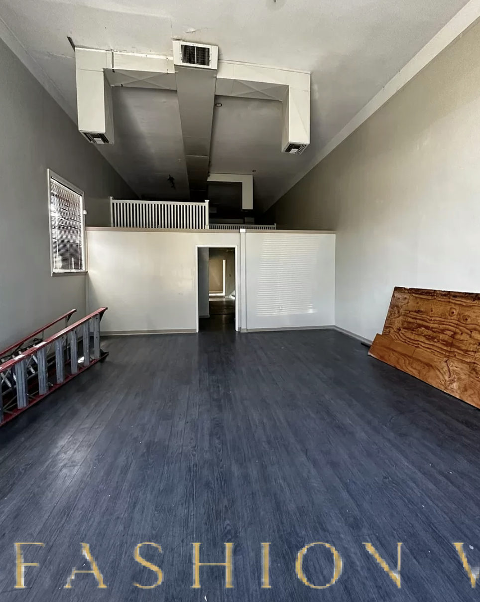 Spacious Mixed-Use Loft in Downtown Stockton, 116 sqm, showroom presentation, pop-up rental, additional interior view
