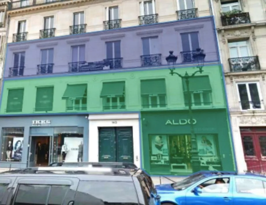 Spacious Multi-Level Retail Space on Rue de Rivoli — 4