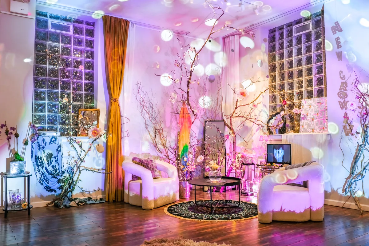 Spacious Multi-Purpose Open Space in Long Island City, 93 sqm, art exhibition, pop-up rental in Queens, additional interior…