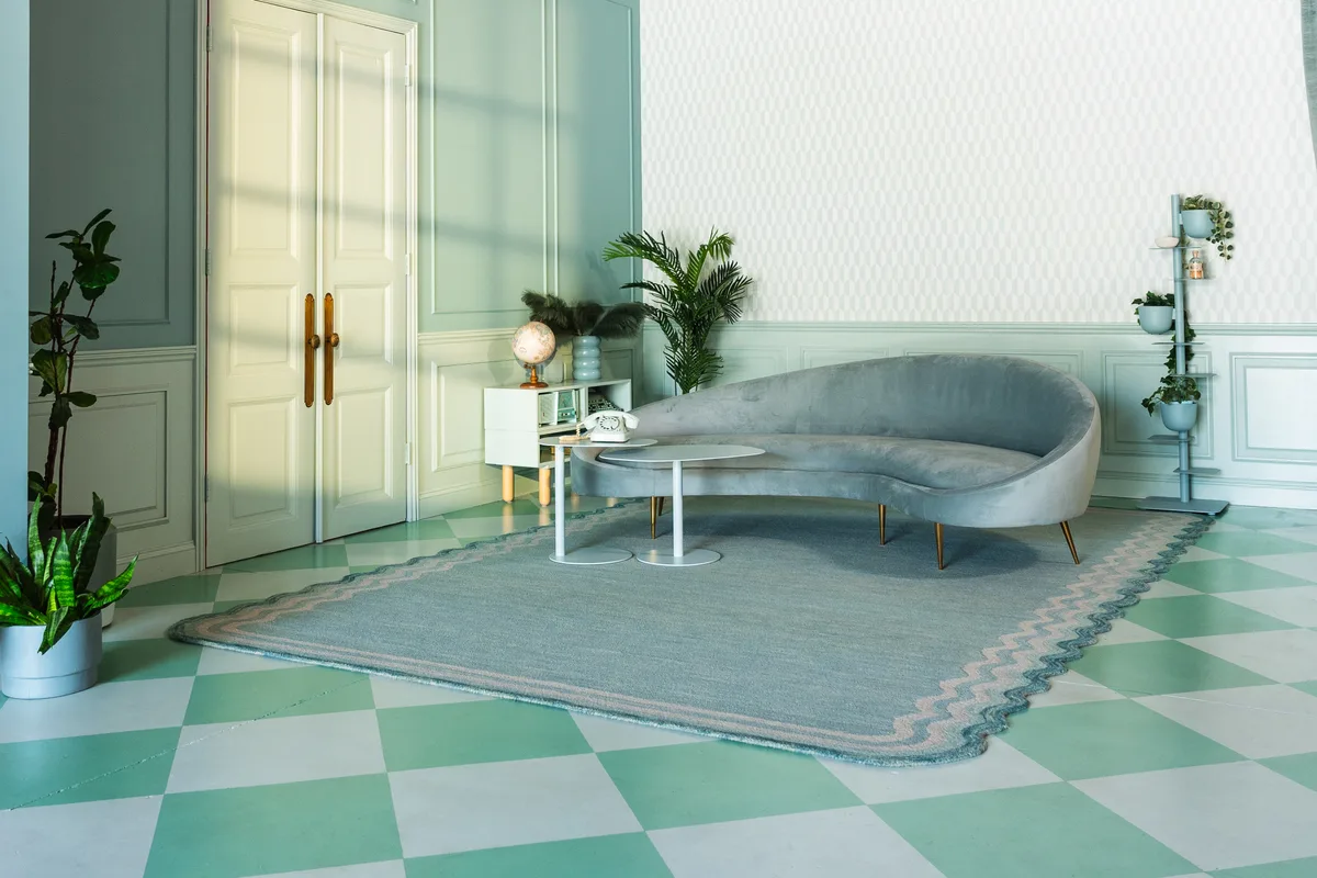 Spacious Multi-Set Production Warehouse with Unique Designs, 214 sqm, photo shoot, pop-up rental in Los Angeles