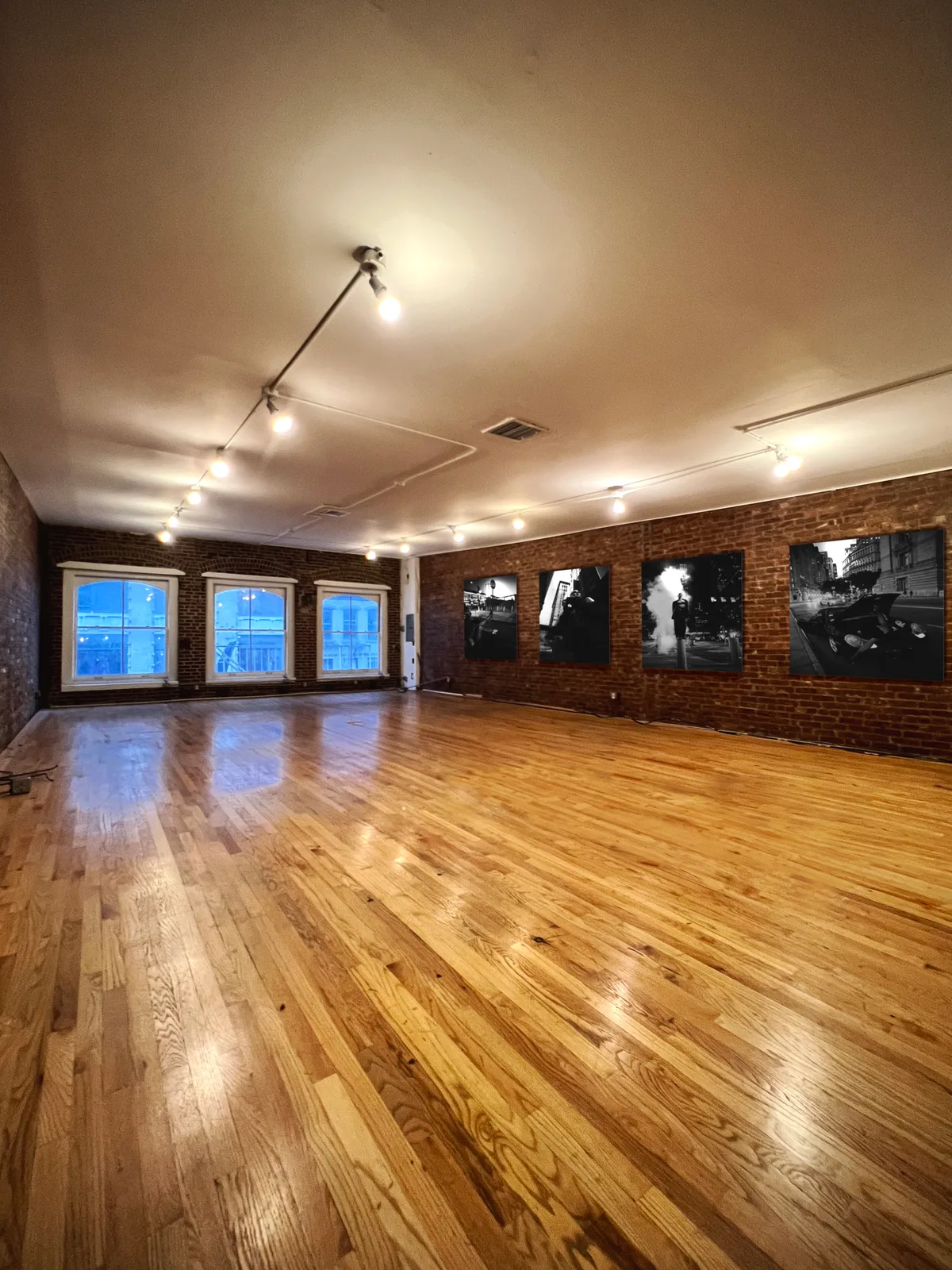 Spacious New York Style Loft Event Space in Soho, 279 sqm, pop up store, third interior view