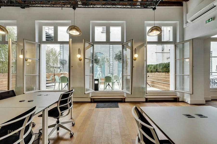 Spacious Office Space on Rue Charlot, Paris