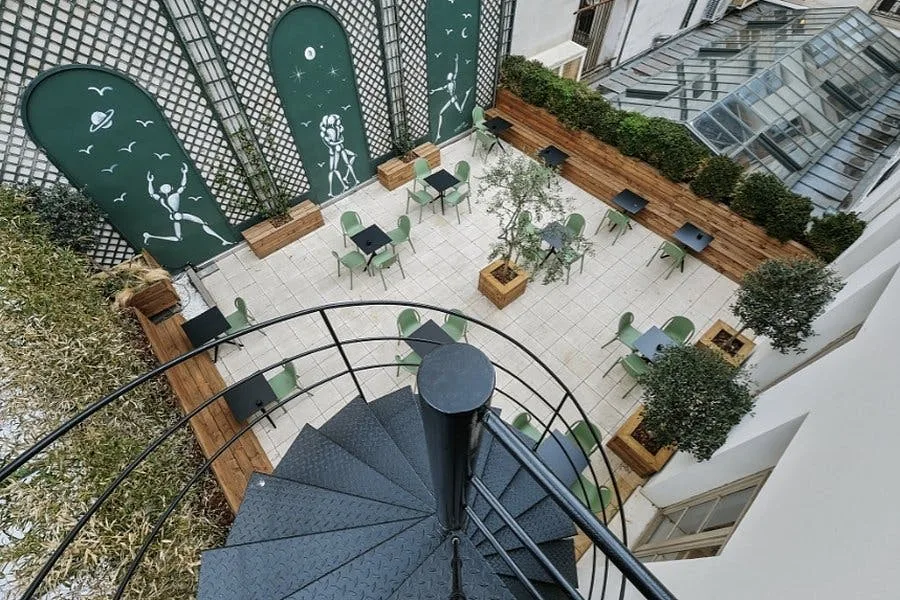 Spacious Office Space on Rue Charlot, Paris — 5