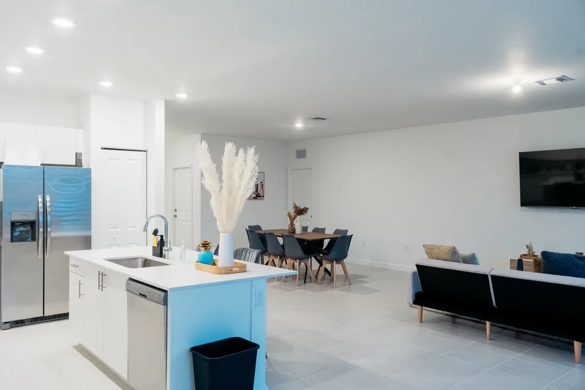 Spacious Private House for Filming, 269 sqm, photo shoot, pop-up rental in Quail Heights, additional interior view